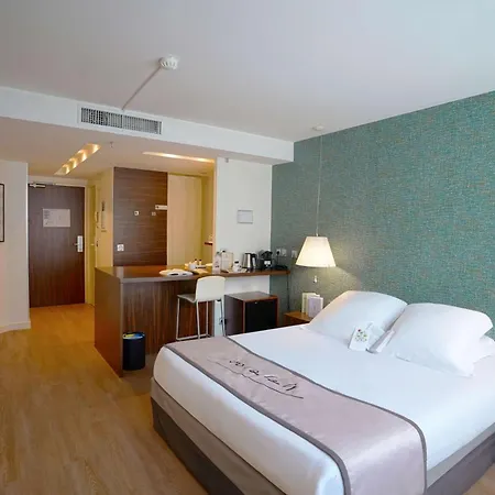 Hotel Litteraire Alexandre Vialatte, Bw Signature Collection 4*